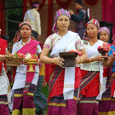 Endangered language community